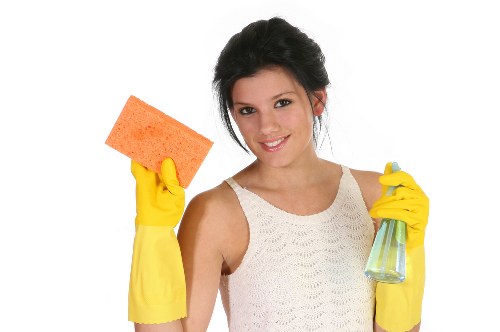 Final property clean ready for move-out in Chiswick