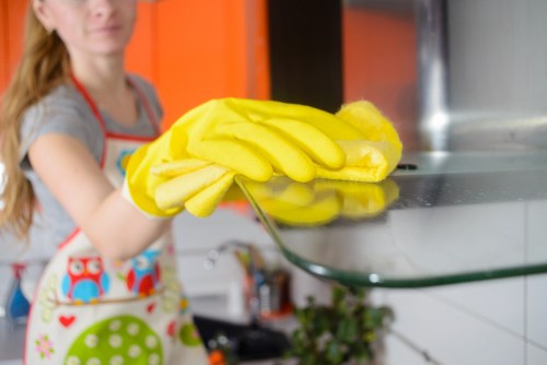 Deep cleaning service in Chiswick for kitchens and living spaces